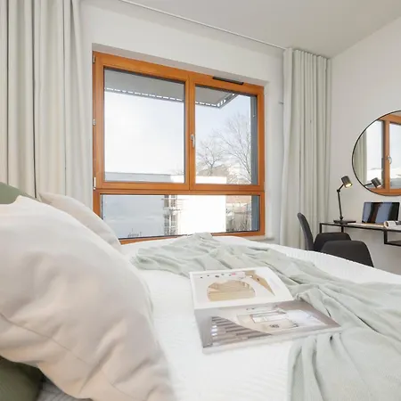 公寓 Three-bedroom Mokotow With Balcony By Renters 华沙